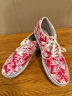 Vans Classic Logo Canvas Sneakers - 11.5